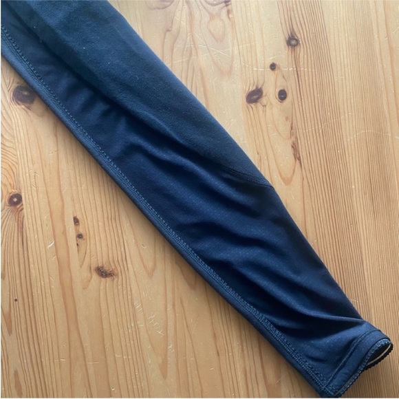 Lululemon leggings in black with geometric detail, 2 - Picture 9 of 11